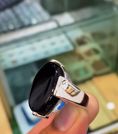 Black Aqeeq Ring ...
